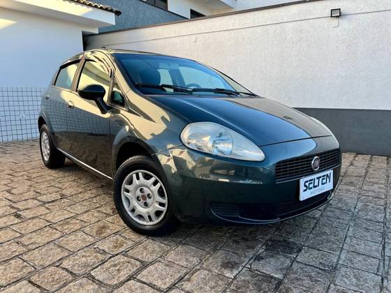 FIAT PUNTO 1.4 ATTRACTIVE 8V FLEX 4P MANUAL FIAT PUNTO 1.4 ATTRACTIVE 8V FLEX 4P MANUAL
